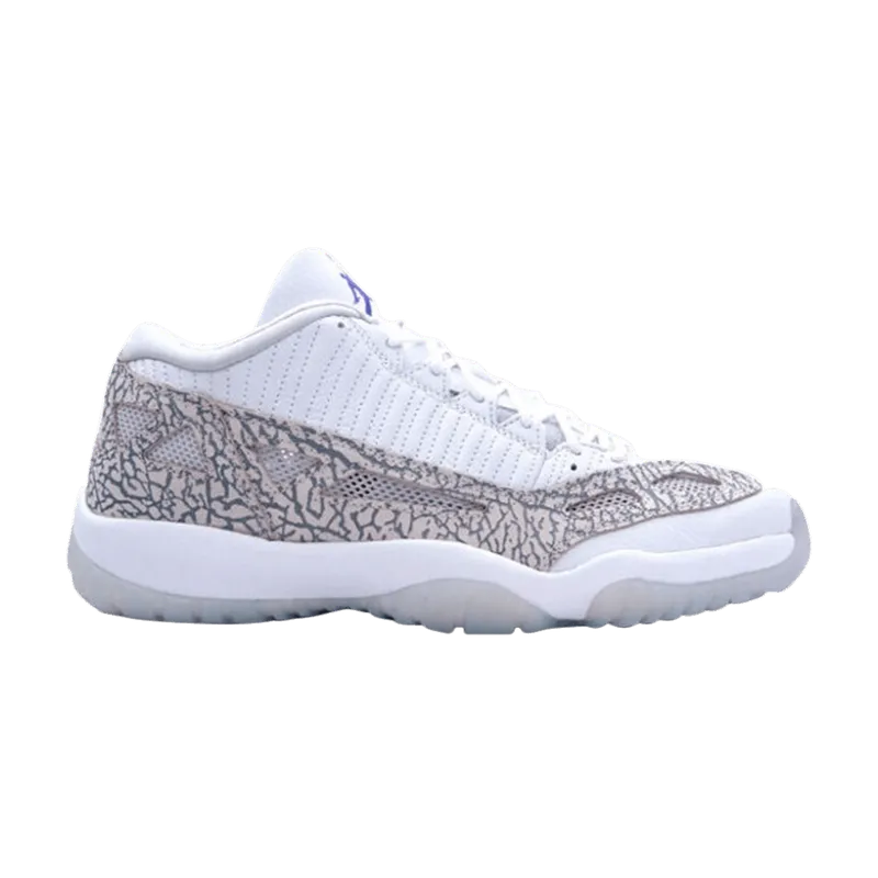 Official product photo — Air Jordan 11 Retro Low