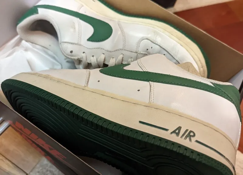 2007 Nike Air Force 1 XXV Players sneakers in white and pine green